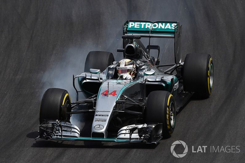 Mighty JAXX YARMS F1 ルイスハミルトンAMG 楽天市場】スパーク 1/18 メルセデス AMG F1 W12 #44 優勝