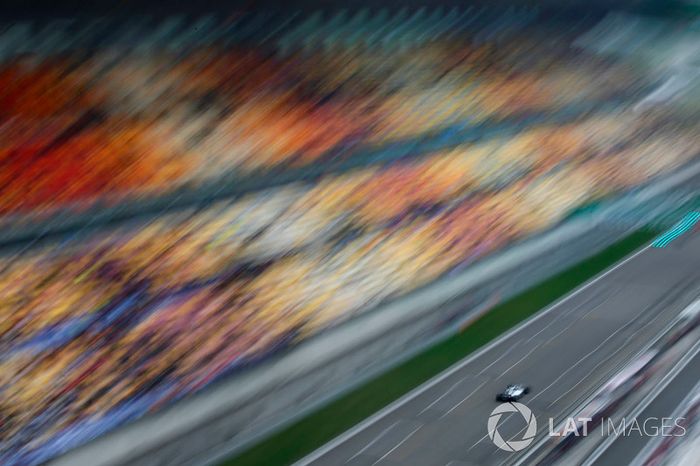 Lewis Hamilton, Mercedes AMG F1 W09