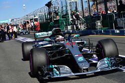 Льюис Хэмилтон, Mercedes AMG F1 W09