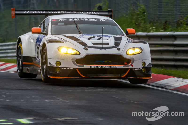 #27 Aston Martin Racing, Aston Martin Vantage GT3: Jonny Adam, Fernando Rees, Mathias Lauda, Richie Stanaway