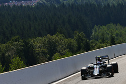 Jenson Button, McLaren MP4-31