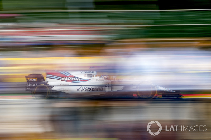 Феліпе Масса, Ленс Стролл, Williams FW40