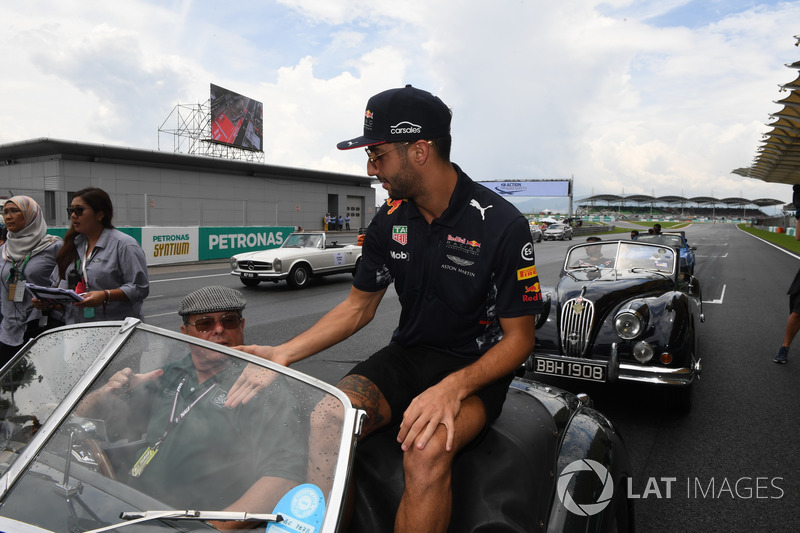 Daniel Ricciardo, Red Bull Racing on the drivers parade