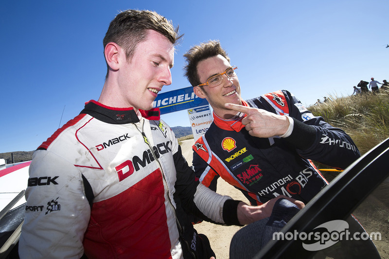 Пилот Hyundai Motorsport Тьерри Невилль и гонщик M-Sport Элфин Эванс, Ford Fiesta WRC