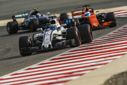 Феліпе Масса, Williams FW40, Фернандо алонсо, McLaren MCL32, Валттері Боттас, Mercedes AMG F1 W08