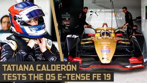 Tatiana Calderón prueba el Fórmula E de DS TECHEETAH en las calles de Riad