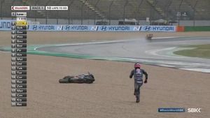 WorldSBK Misano: caída Alex Lowes 