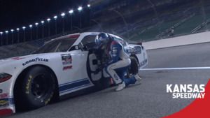 Chase Briscoe wygrał Kansas Lottery 300