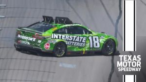 NASCAR Cup: Kyle Busch rozbija się na Texas Motor Speedway
