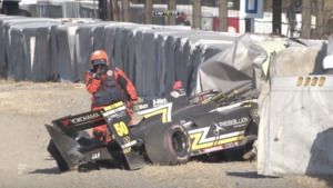 Súper Fórmula: Suzuka - Matsushita golpea las barreras