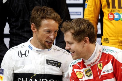 Ex-Weltmeister glaubt: Leclerc könnte Vettel aus dem Team fahren