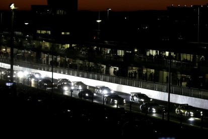 12h Bathurst 2019: Porsche und BMW mit frühen Opfern