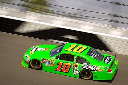 Last-lap accident ends Patrick’s Duel early