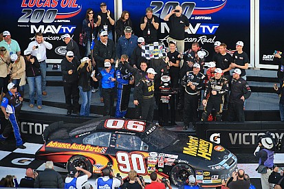 Enfinger takes ARCA race on DuQuoin dirt mile