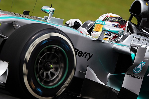 Pireli: Close tactical battle between Mercedes drivers for victory in São Paulo