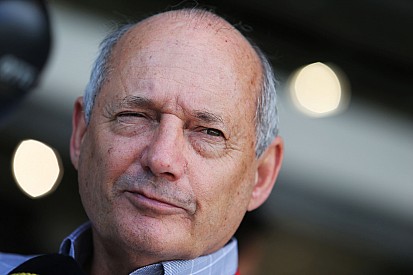 Dennis wants to have majority shareholding in McLaren Group