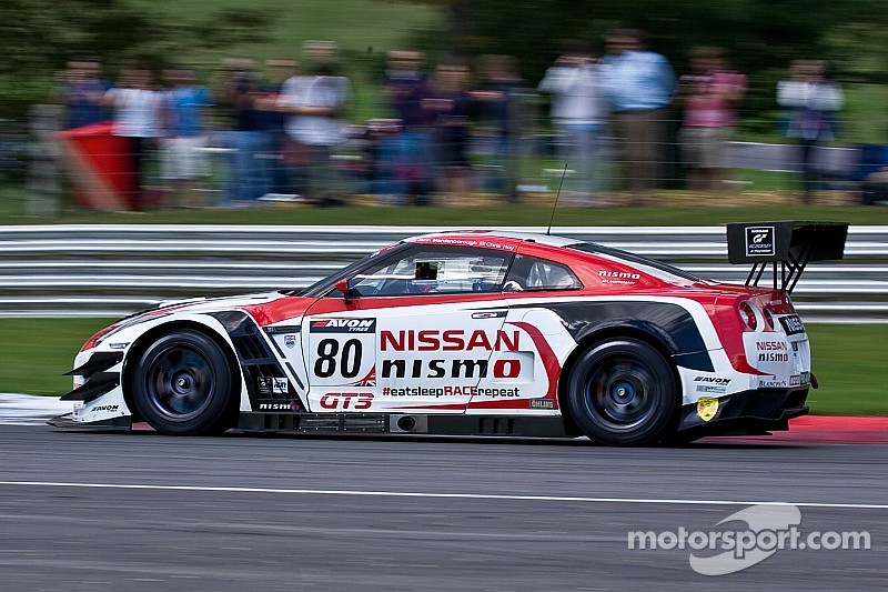 Sir Chris Hoy accelerates along the road to Le Mans with Nissan