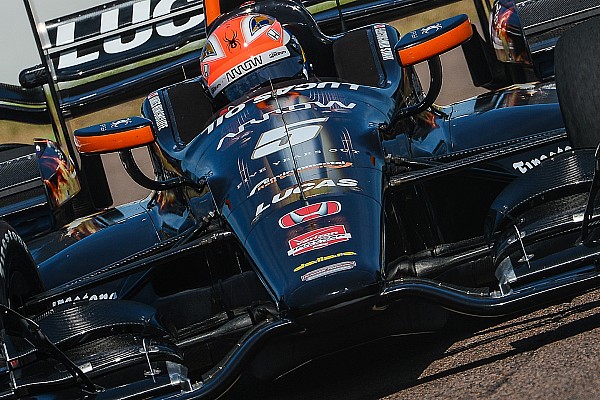 IndyCar - Course : Hinchcliffe l'emporte dans le chaos 