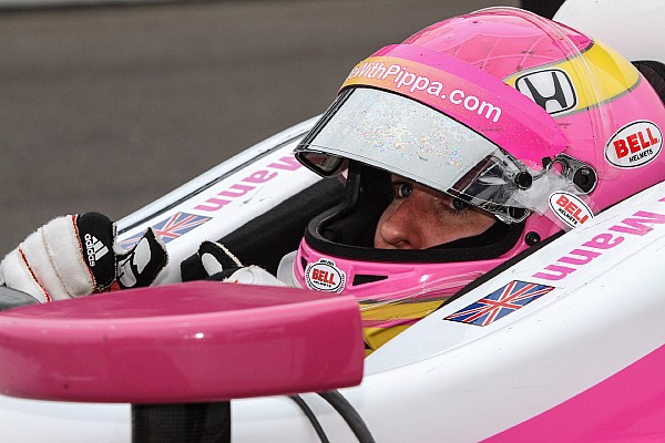 Pippa Mann sue&ntilde;a con brillar en las 500 de Indy