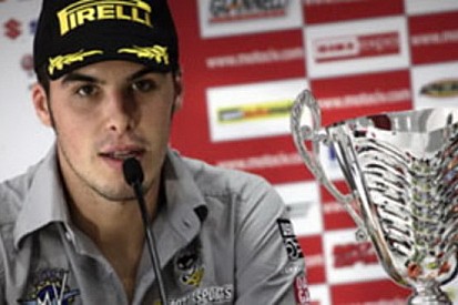 Luca Scassa firma per il Team Supersonic Ducati