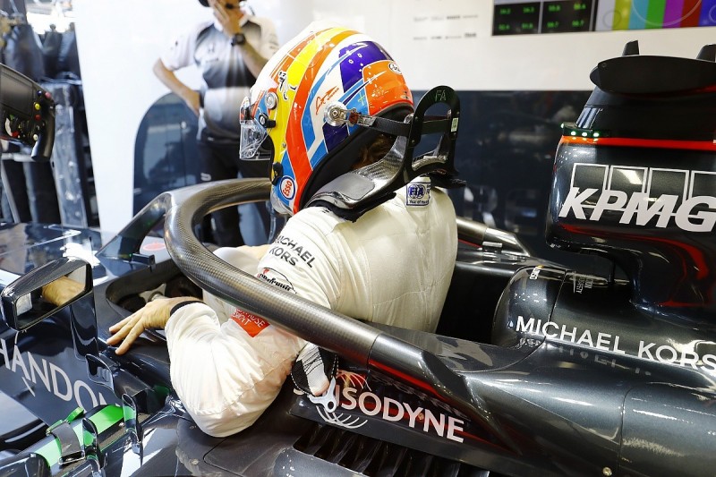Fernando Alonso suggests F1 halo should be removable for safety