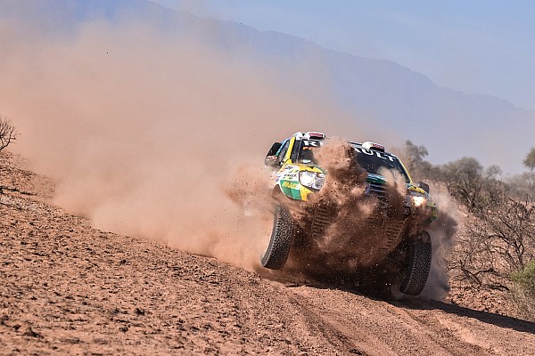 Tres etapas y una consigna: Resistir