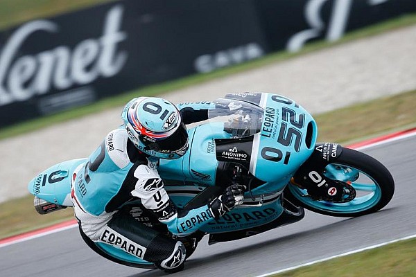 Moto3: Danny Kent comanda início da ação na Holanda