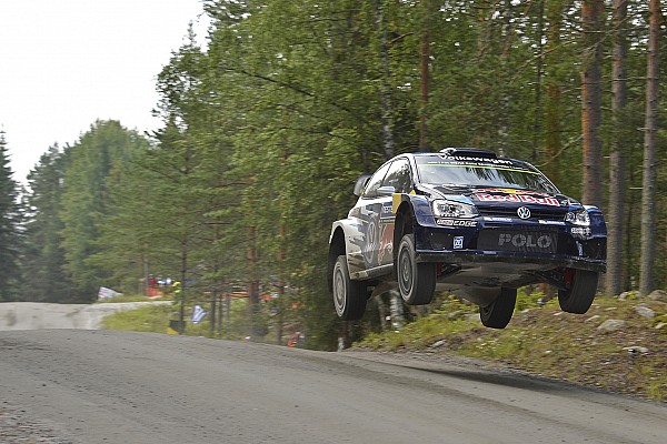Ogier obtiene una leve diferencia en Finlandia
