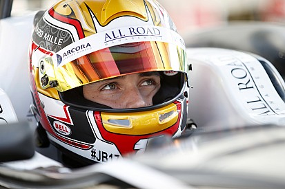 Leclerc courra-t-il en GP3 ou en F3 Europe en 2016?