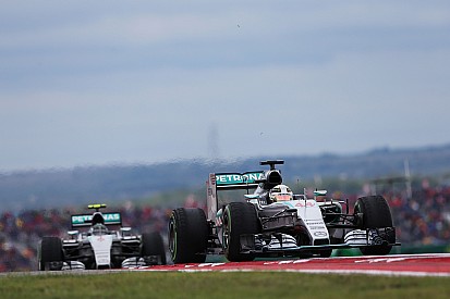 Hamilton sprakeloos: 'Mooiste moment uit mijn leven'