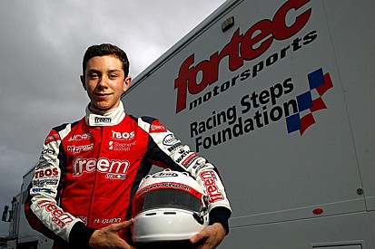 Alex Quinn recruté par Racing Steps Foundation