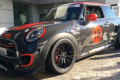 Mini Challenge: ecco la nuova MINI F56 JCV
