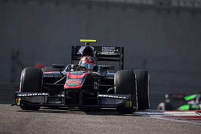 Matsushita termine la première journée d'essais en tête à Abu Dhabi