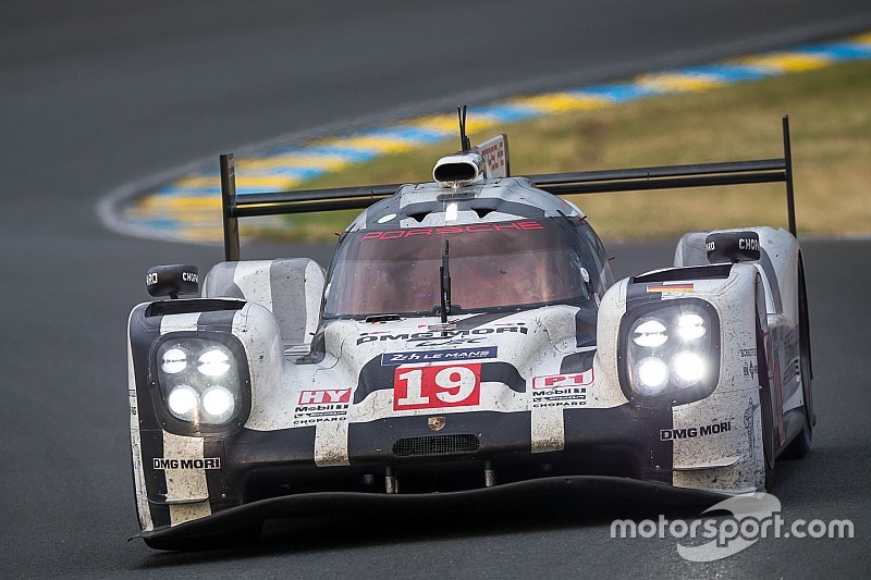 FIA 'dom' F1/Le Mans te laten clashen, aldus Stuck