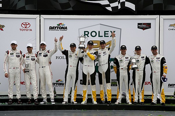 Porsche: Saisonstart mit zwei Podiumsplätzen in Daytona