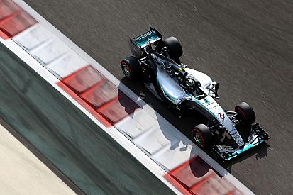 Mercedes a passé les crash-tests de la FIA pour 2016