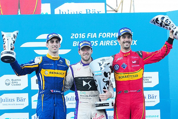 Bird resisti&oacute; a Buemi para ganar en Buenos Aires