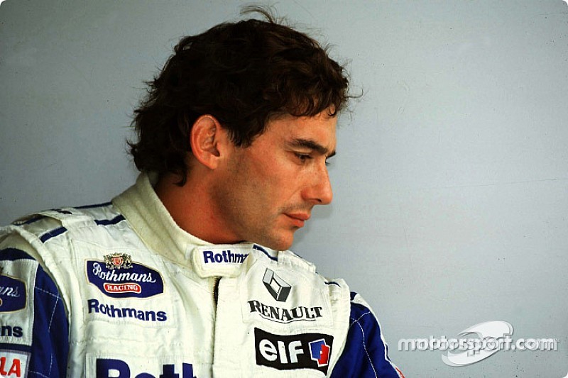 A los 56, Senna estaría ganando dinero, cree biógrafo