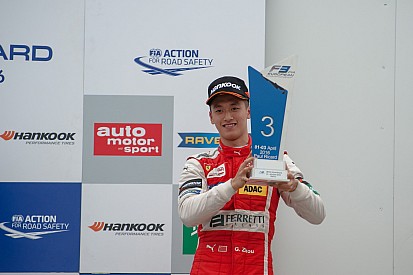 欧洲F3保罗&middot;里卡德R2:艾洛特夺冠，周冠宇首登领奖台