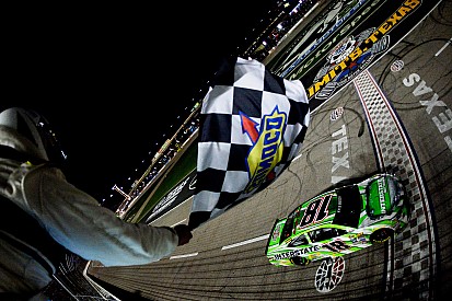 Kyle Buschs Siegesserie hält: Triumph in Texas-Nacht