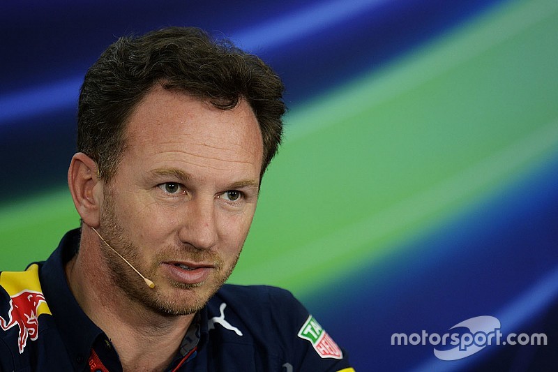 Christian Horner, Red Bull Racing Team Principal en la conferencia de prensa