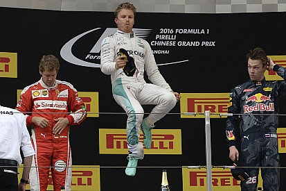 ¡A Mil Por Hora!  Rosberg apunta a la leyenda