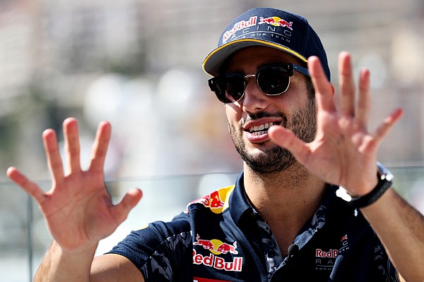 Líder da quinta-feira, Ricciardo traça vitória como objetivo