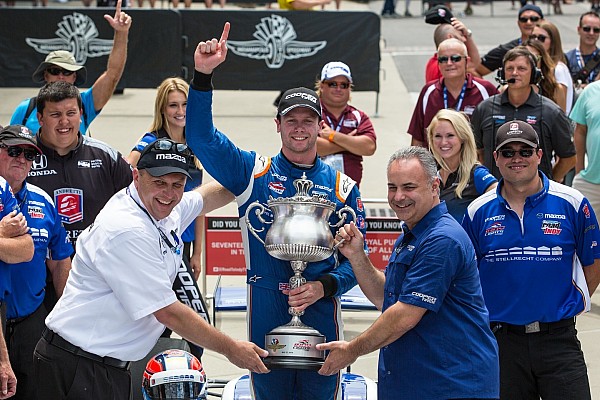 Stoneman gan&oacute; la Freedom 100 en un incre&iacute;ble final