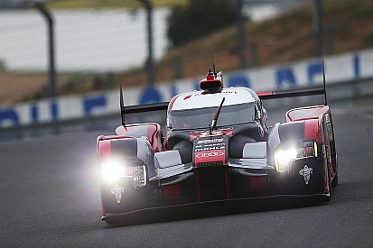 Bildergalerie: Erste Fahrbilder vom Test für die 24h Le Mans 2016