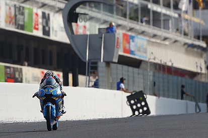 Jorge Navarro gewinnt in Barcelona und widmet seinen ersten Sieg Luis Salom