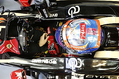 Grosjean: Szerelemből nem fogok a Lotusnál maradni