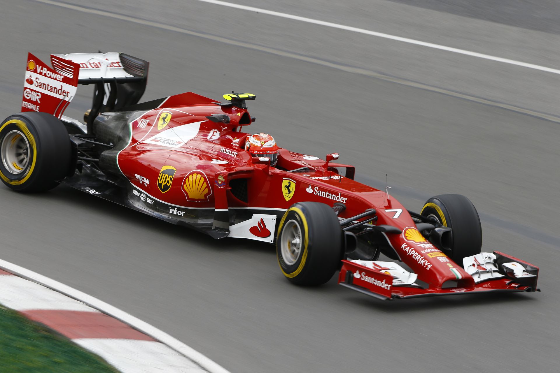 Egy új fejlesztési csomagot kaphat Raikkönen a Ferraritól