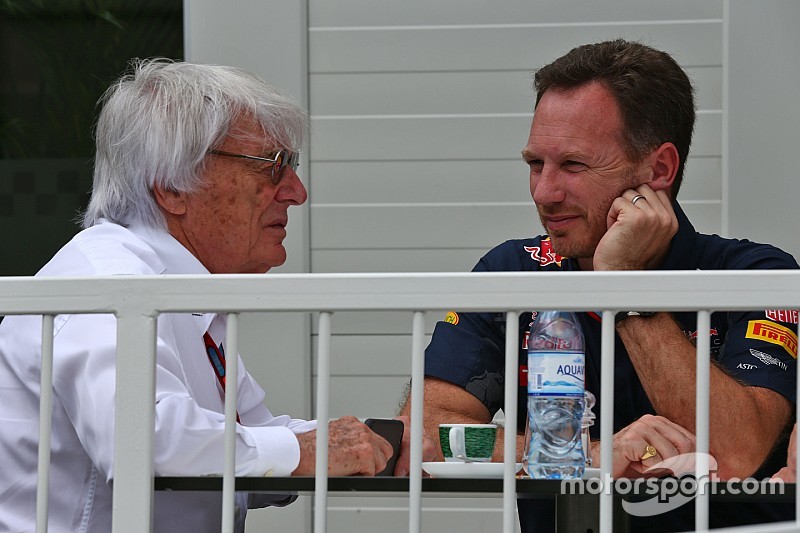 Bernie Ecclestone, con Christian Horner, jefe de equipo de carreras de Toro rojo
