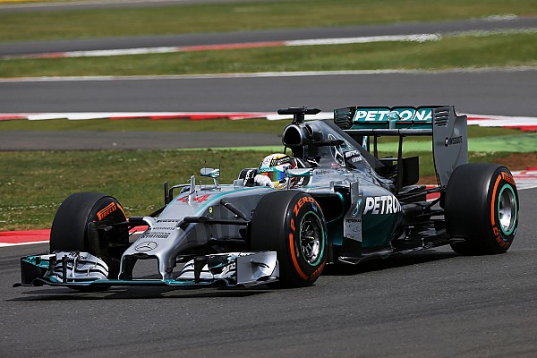 Mercedes leva carro de 2014 para teste em Silverstone